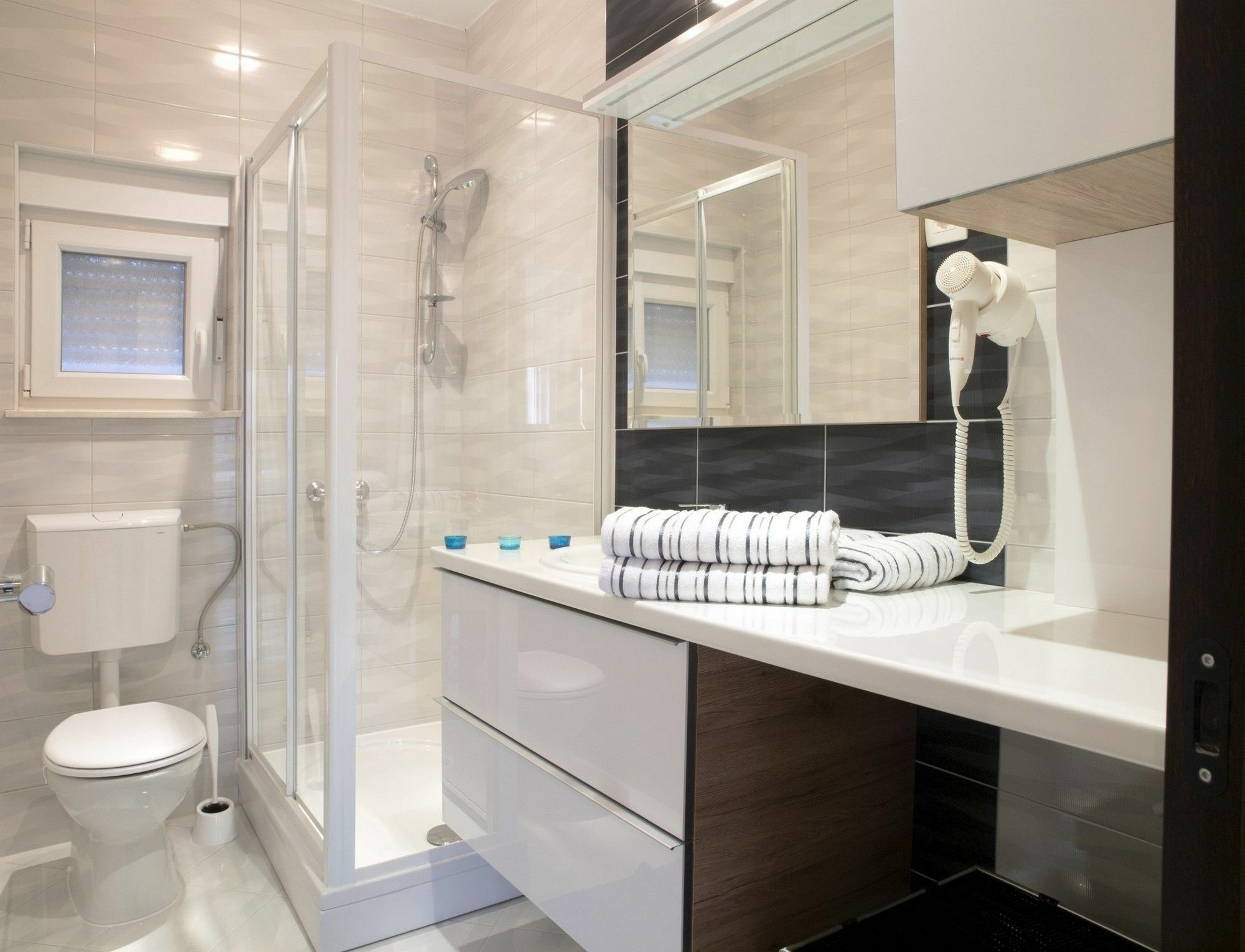 ויר Apartments Vista מראה חיצוני תמונה